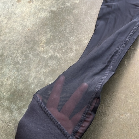 VGUC Alo black leggings sz M - Picture 2 of 8